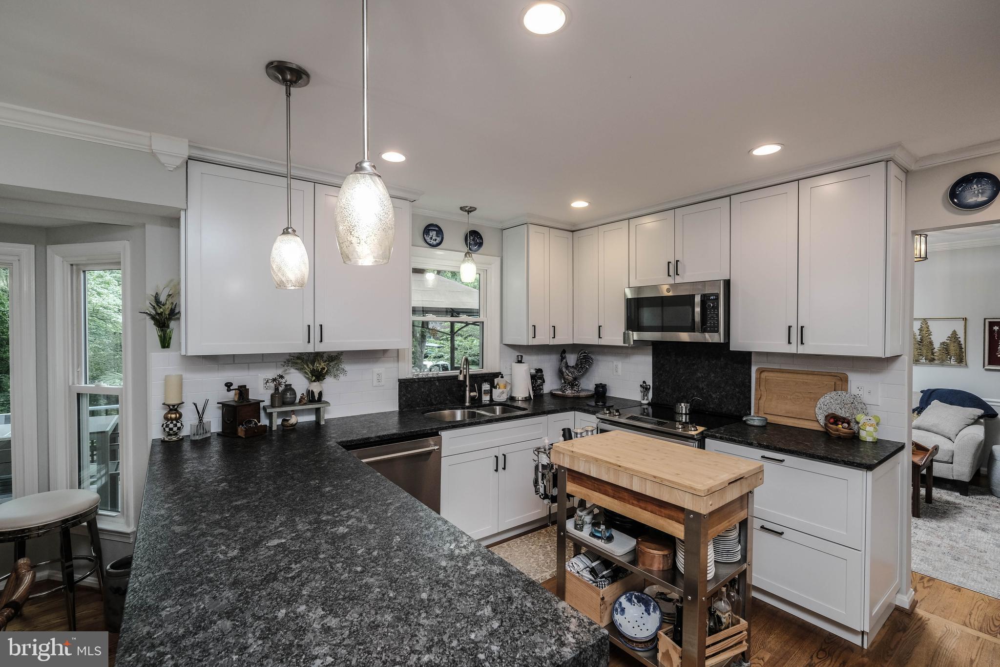 LAKE RIDGE LYNNWOOD - Residential