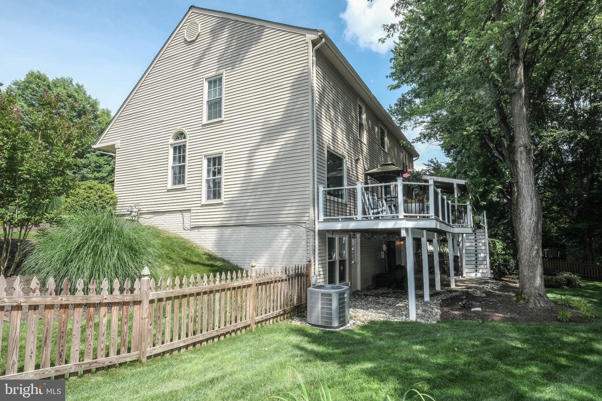 LAKE RIDGE LYNNWOOD - Residential