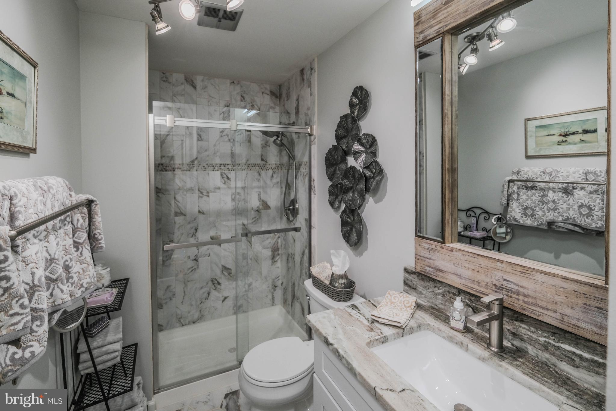 LAKE RIDGE LYNNWOOD - Residential