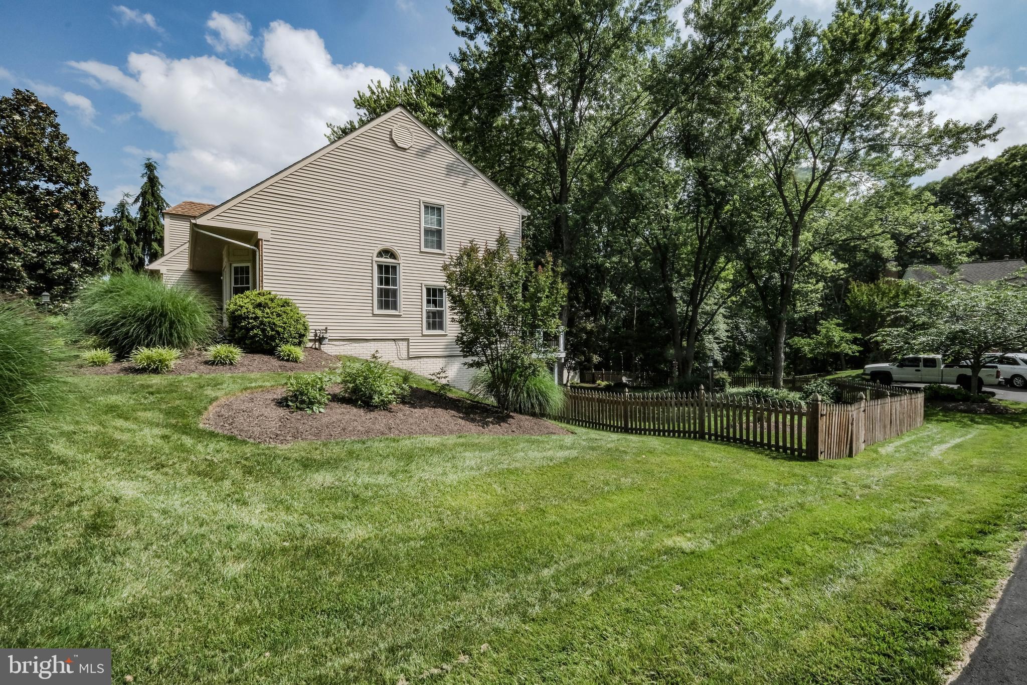 LAKE RIDGE LYNNWOOD - Residential