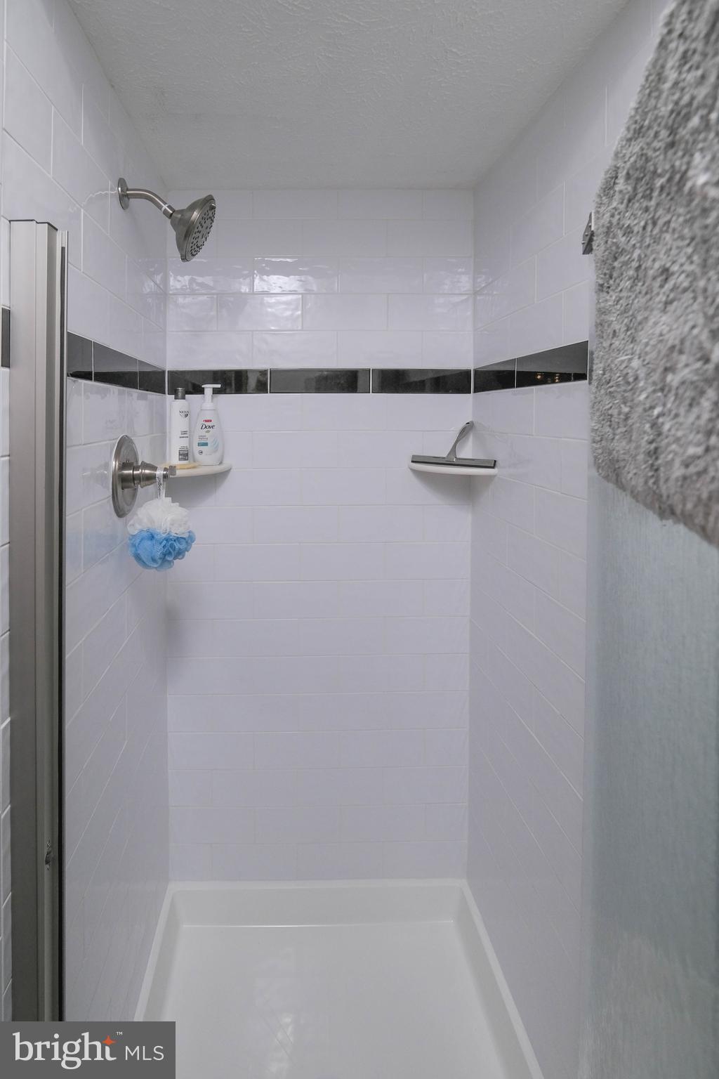 LAKE RIDGE LYNNWOOD - Residential