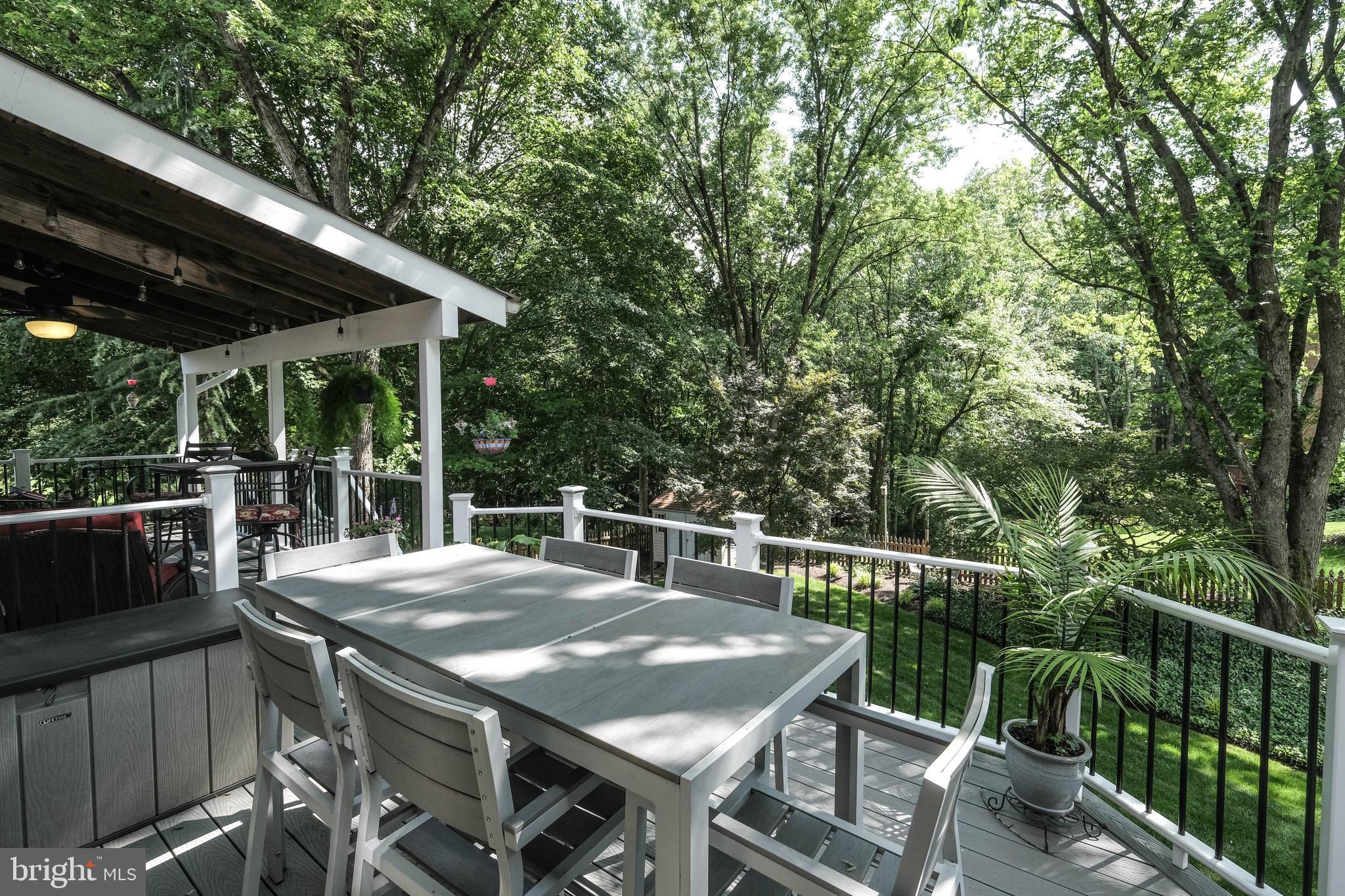 LAKE RIDGE LYNNWOOD - Residential