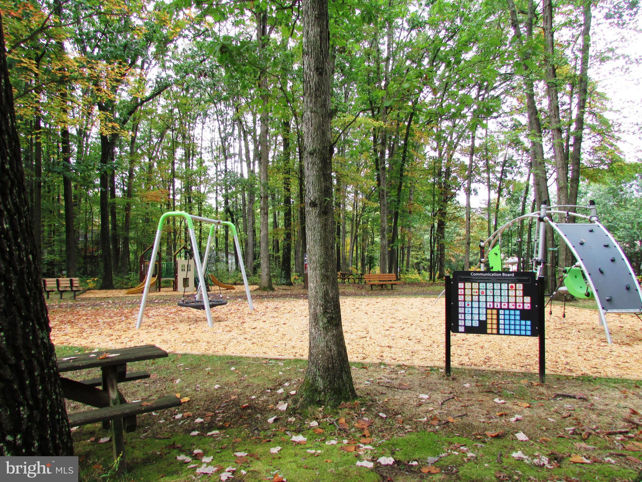 BREEZEWOOD FOREST - Residential