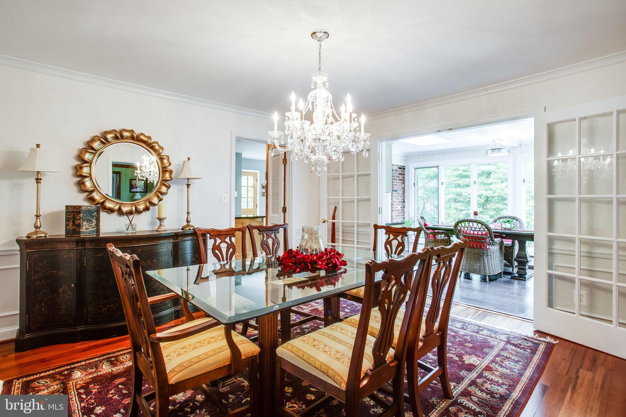 POTOMAC OUTSIDE - Residential