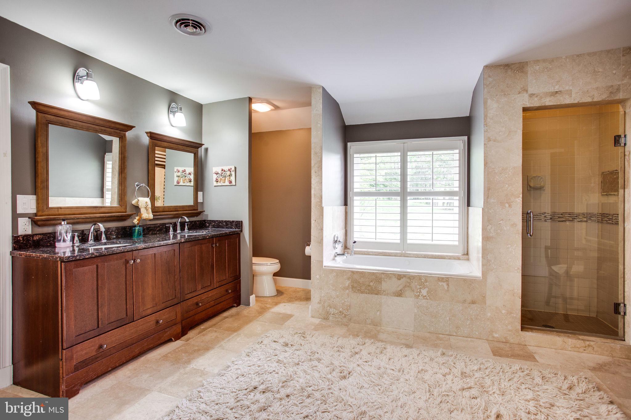 POTOMAC OUTSIDE - Residential