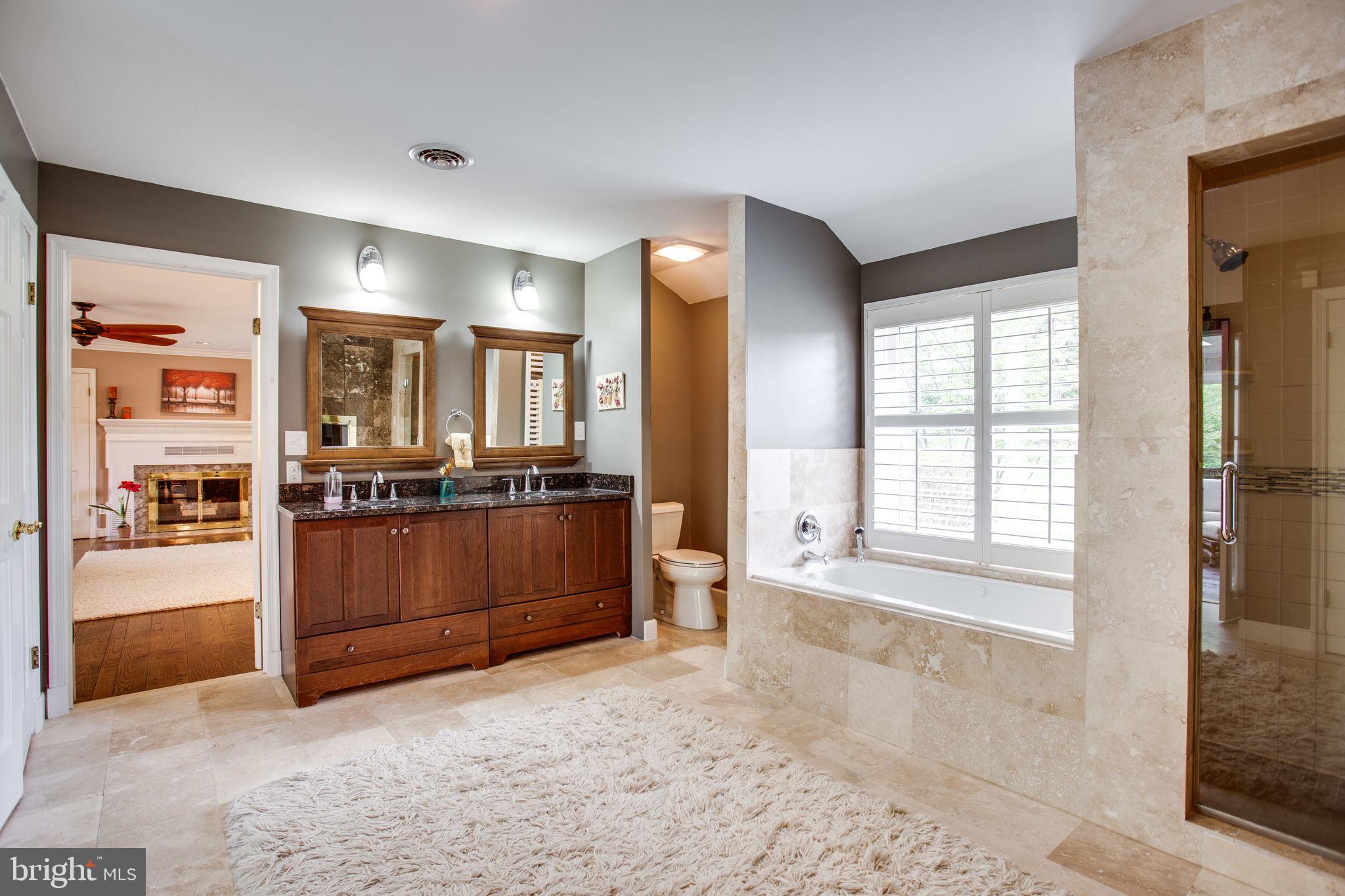 POTOMAC OUTSIDE - Residential