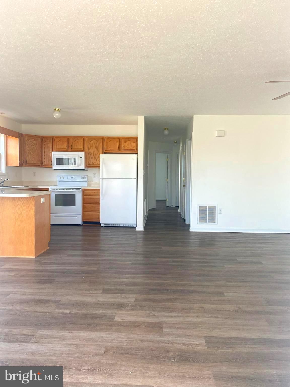 TABLER STATION - Residential