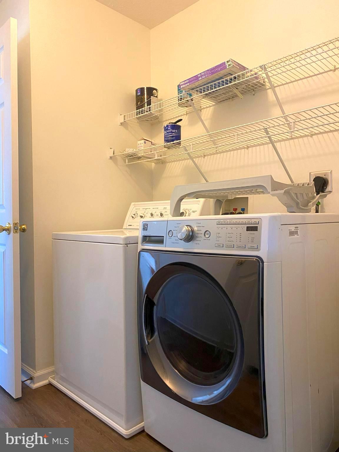 TABLER STATION - Residential