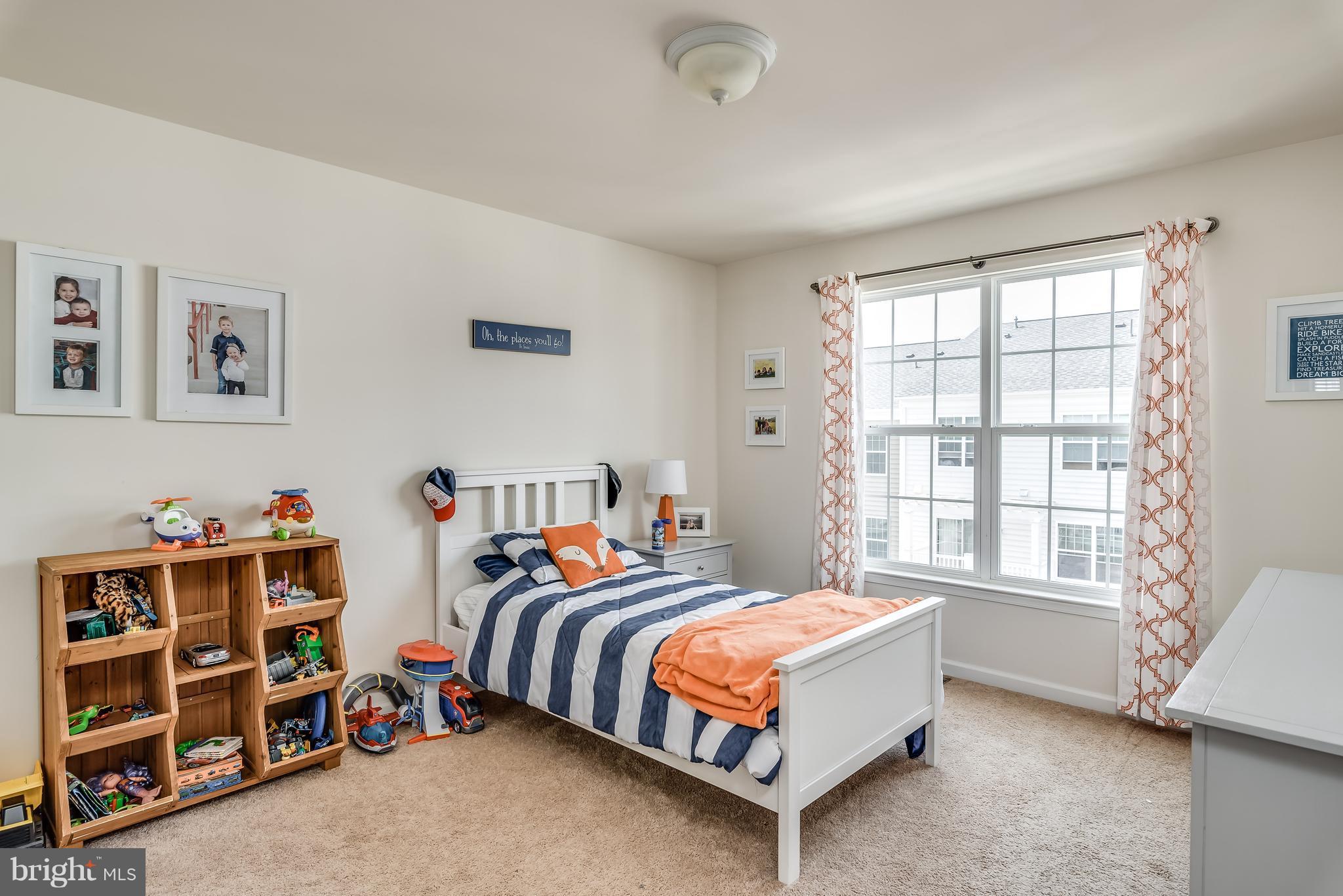 POTOMAC CLUB - Residential Lease