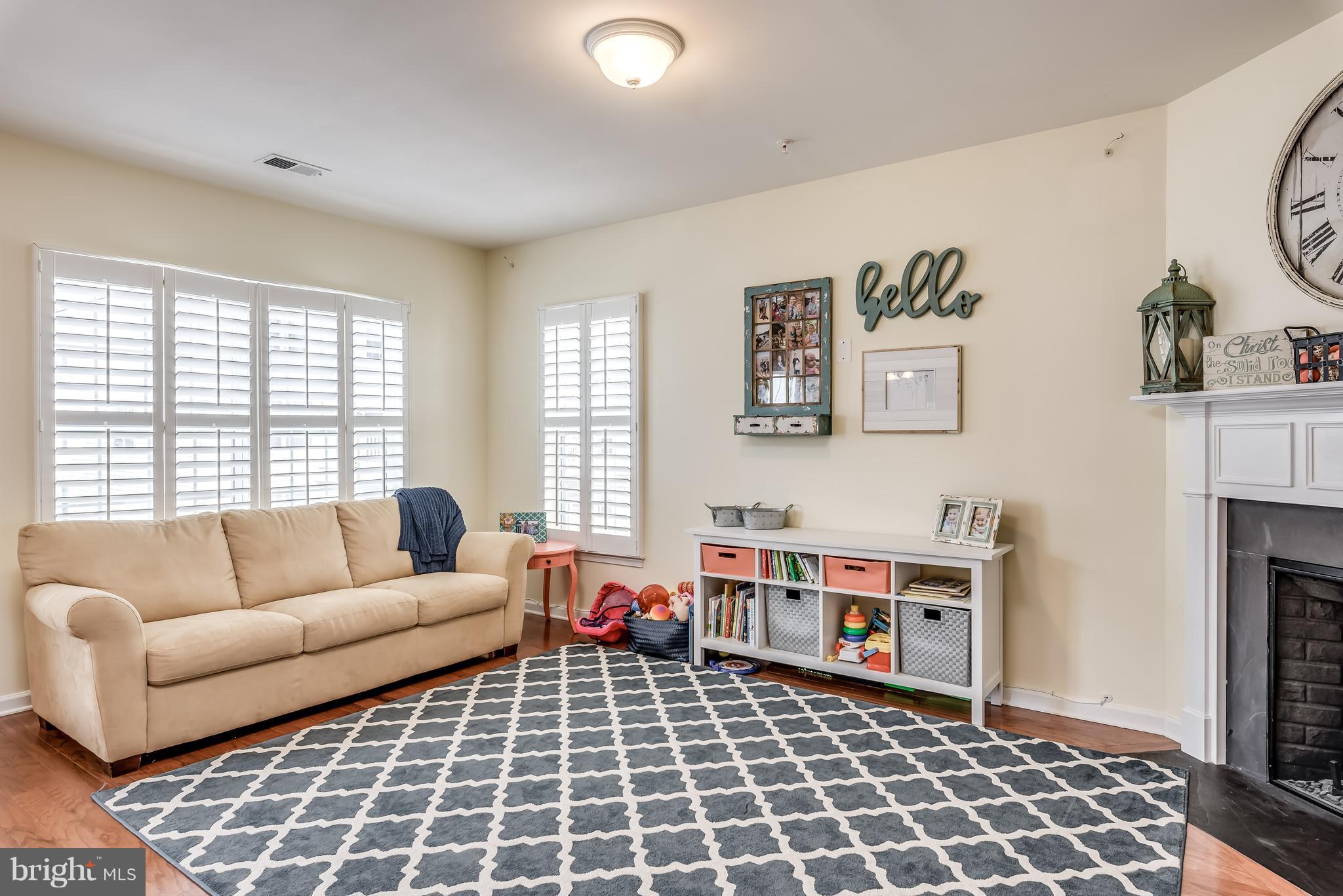 POTOMAC CLUB - Residential Lease