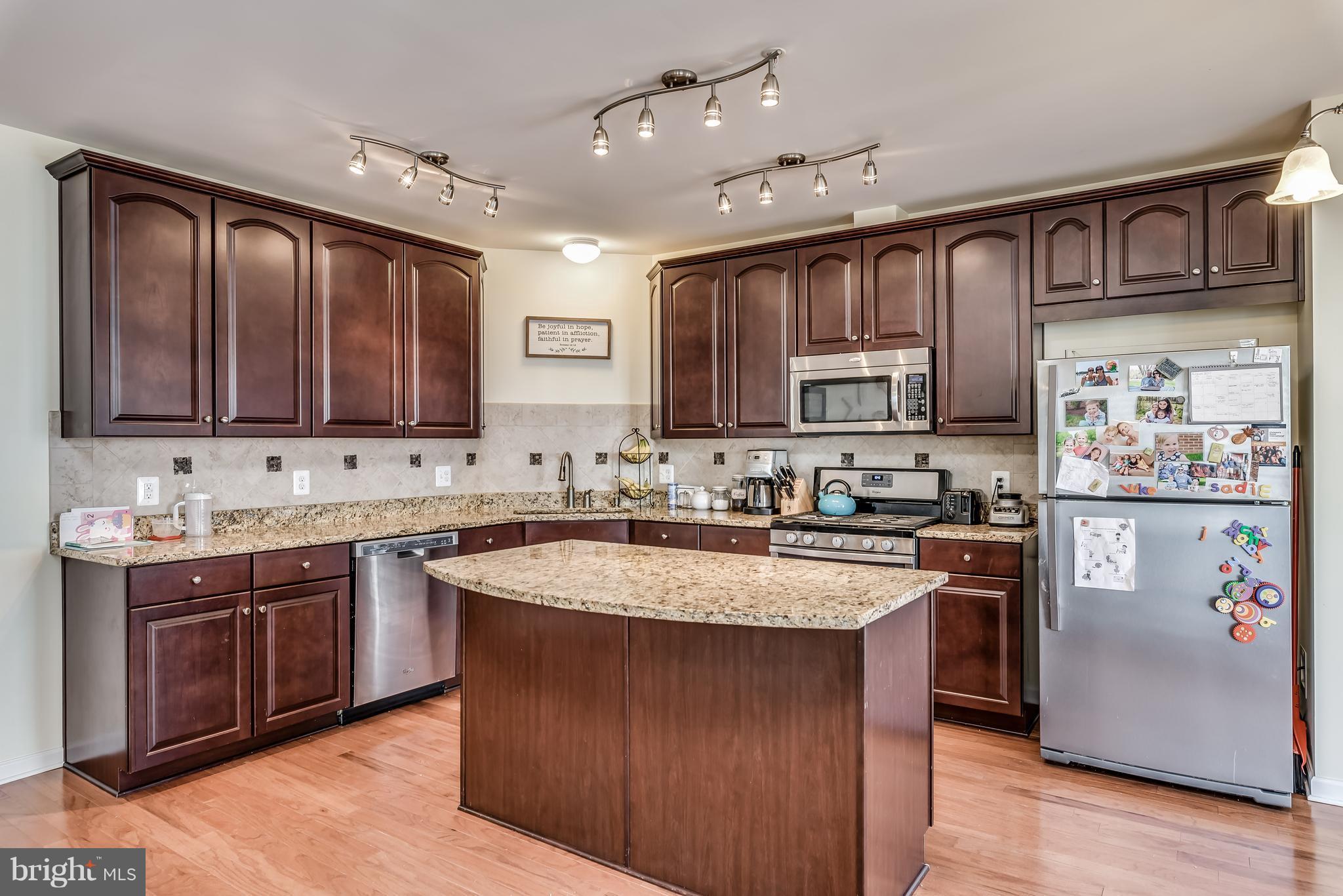 POTOMAC CLUB - Residential Lease