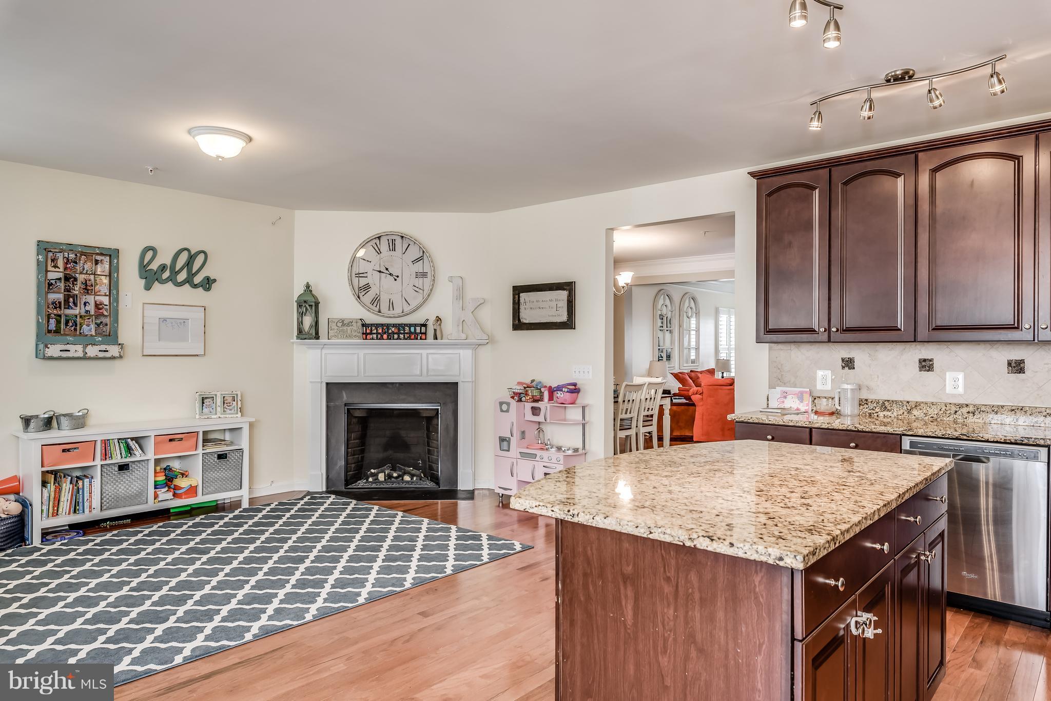 POTOMAC CLUB - Residential Lease