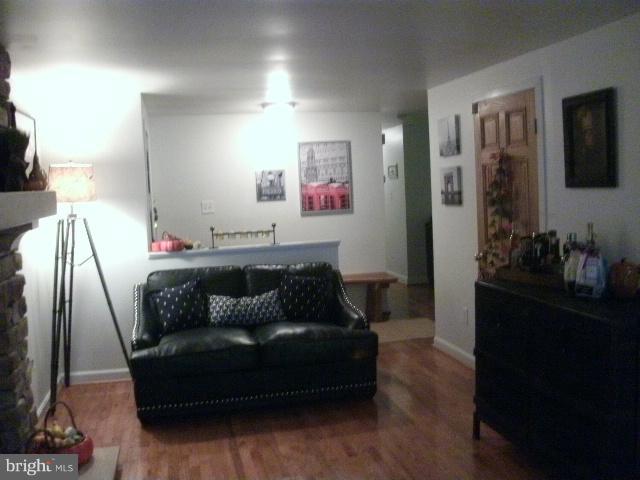 PINEDALE WOODS - Residential