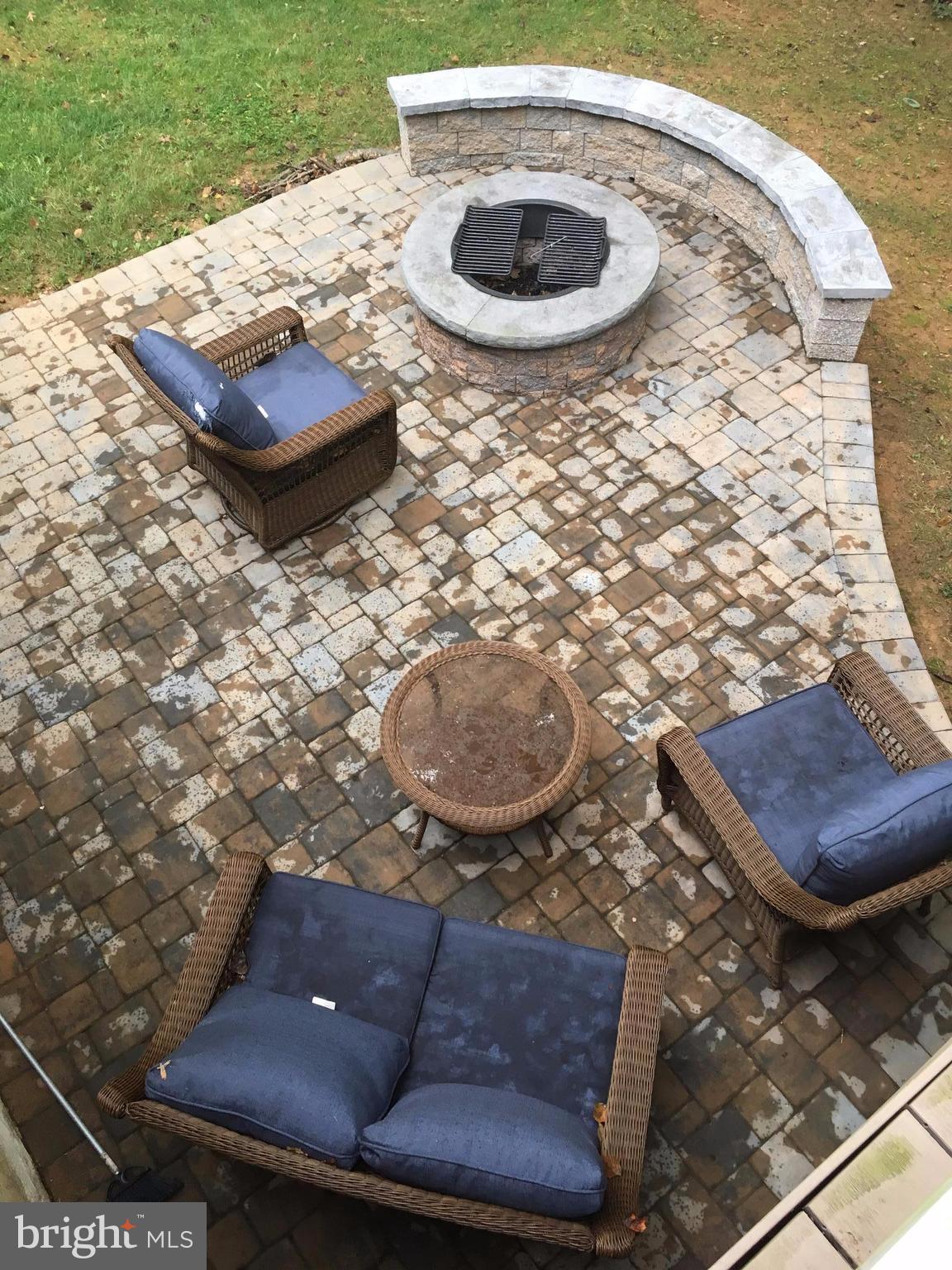 PINEDALE WOODS - Residential