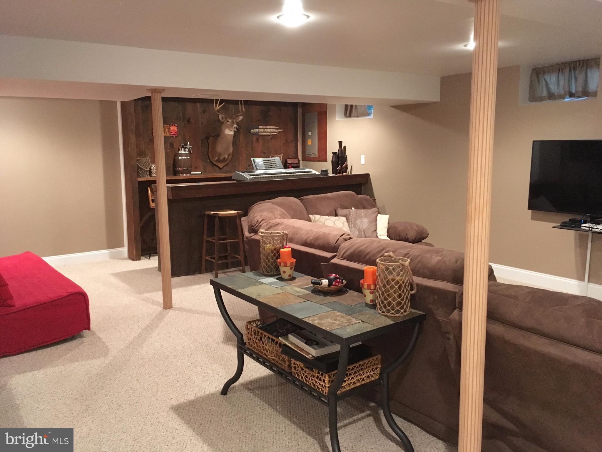 PINEDALE WOODS - Residential