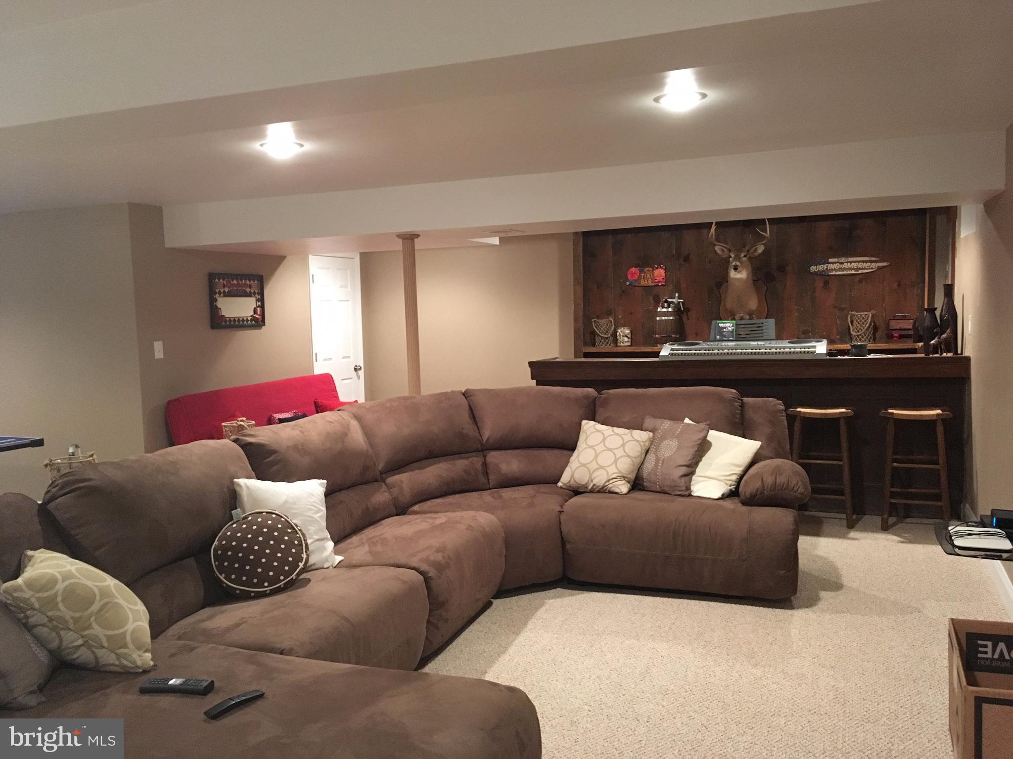 PINEDALE WOODS - Residential