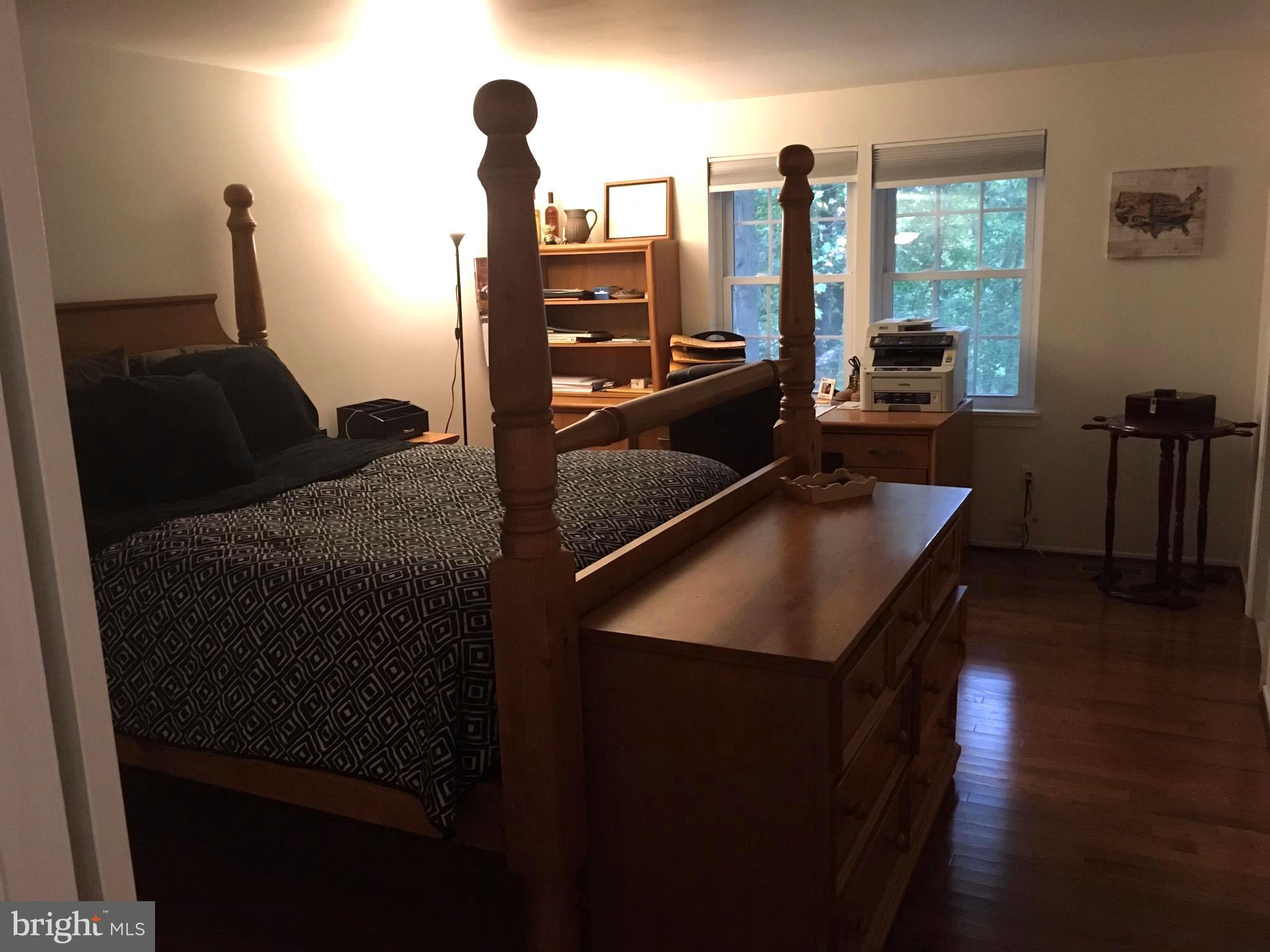 PINEDALE WOODS - Residential