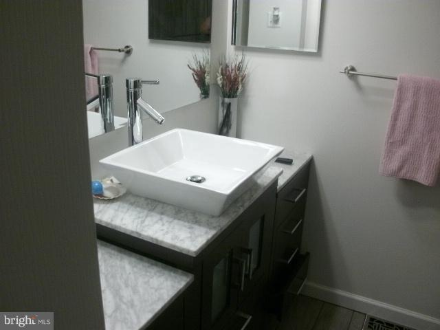 PINEDALE WOODS - Residential