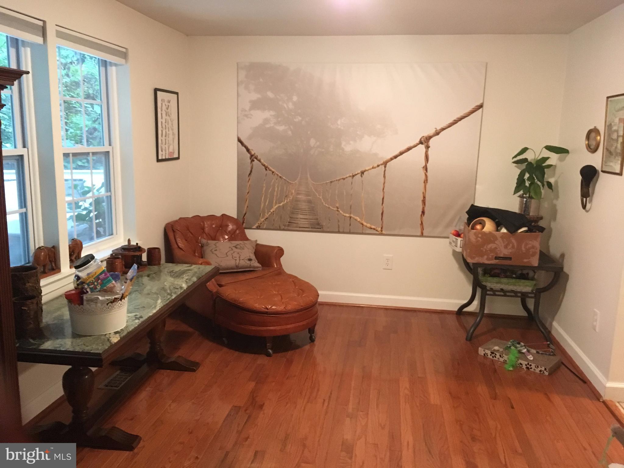 PINEDALE WOODS - Residential