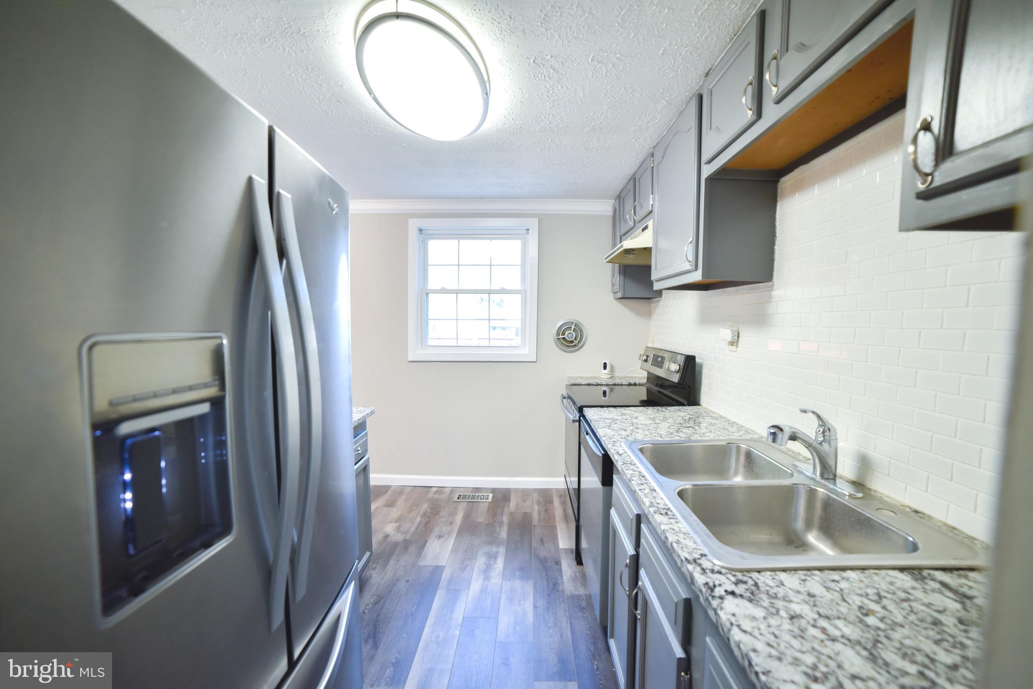 PROSPECT KNOLLS - Residential