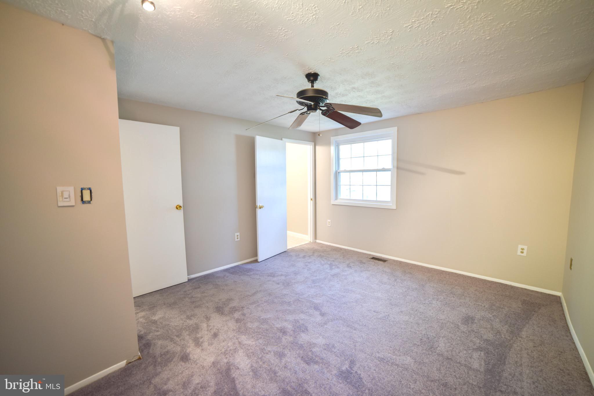 PROSPECT KNOLLS - Residential