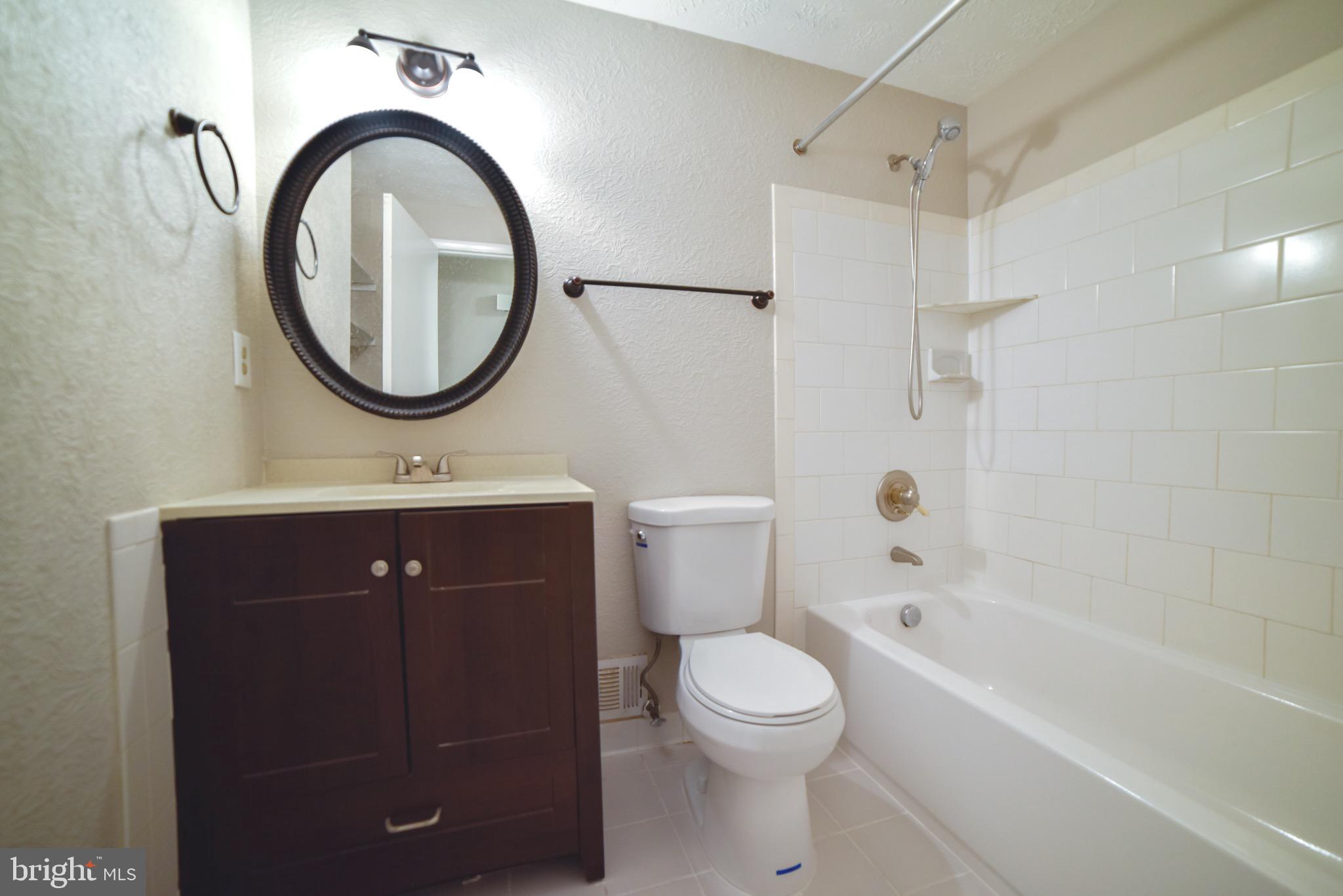 PROSPECT KNOLLS - Residential