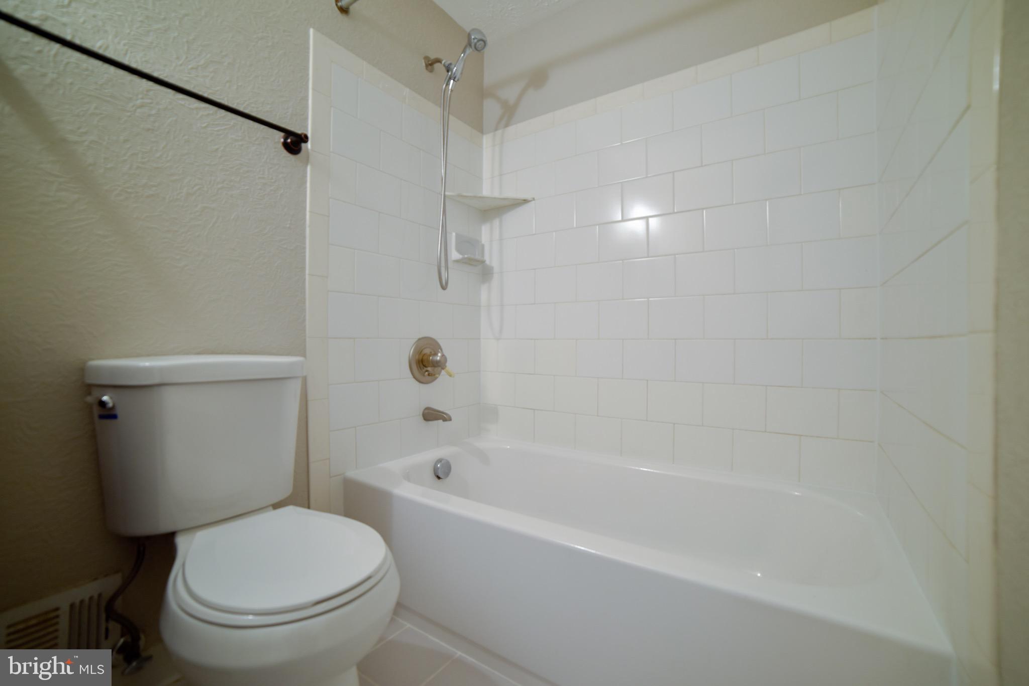 PROSPECT KNOLLS - Residential