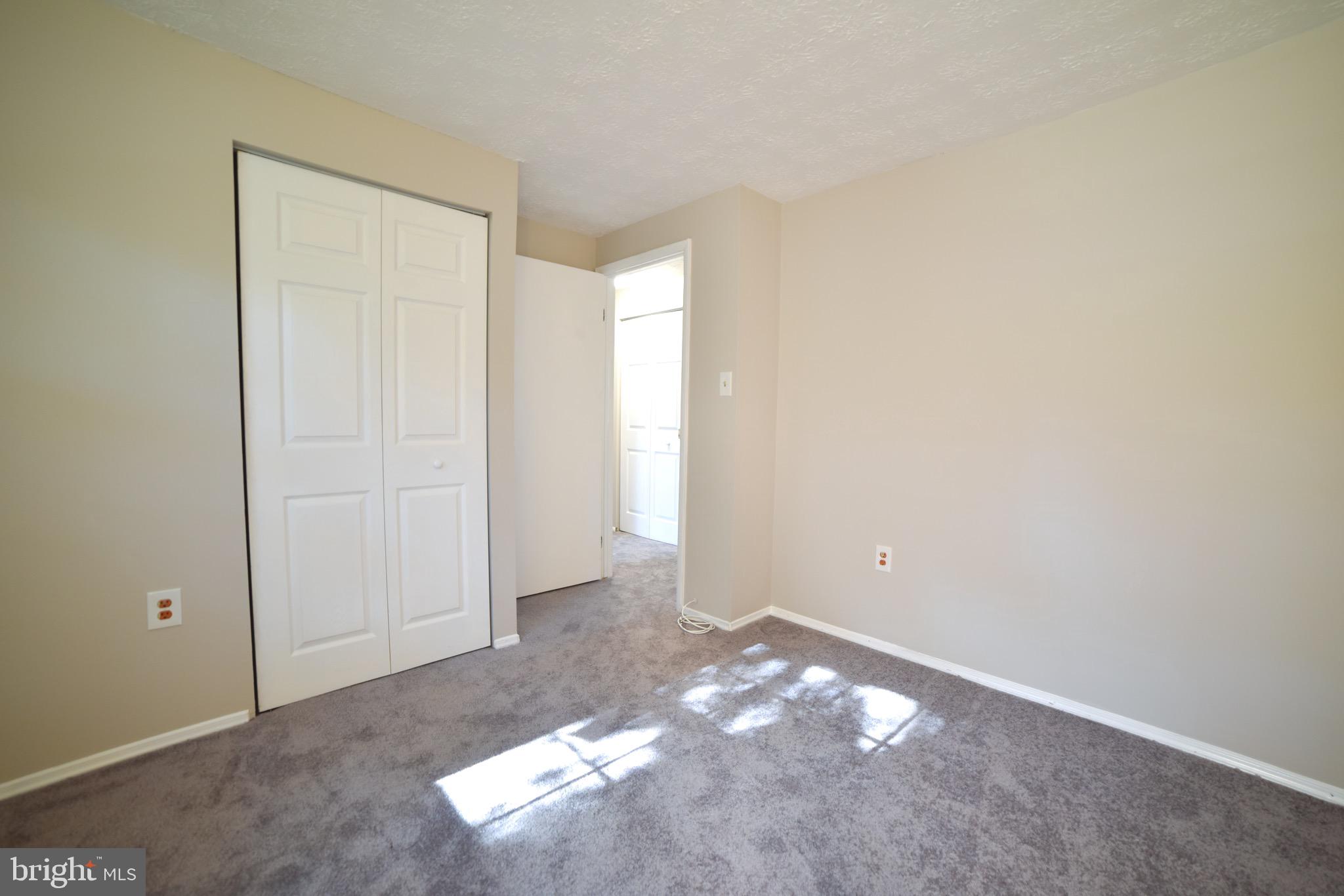 PROSPECT KNOLLS - Residential