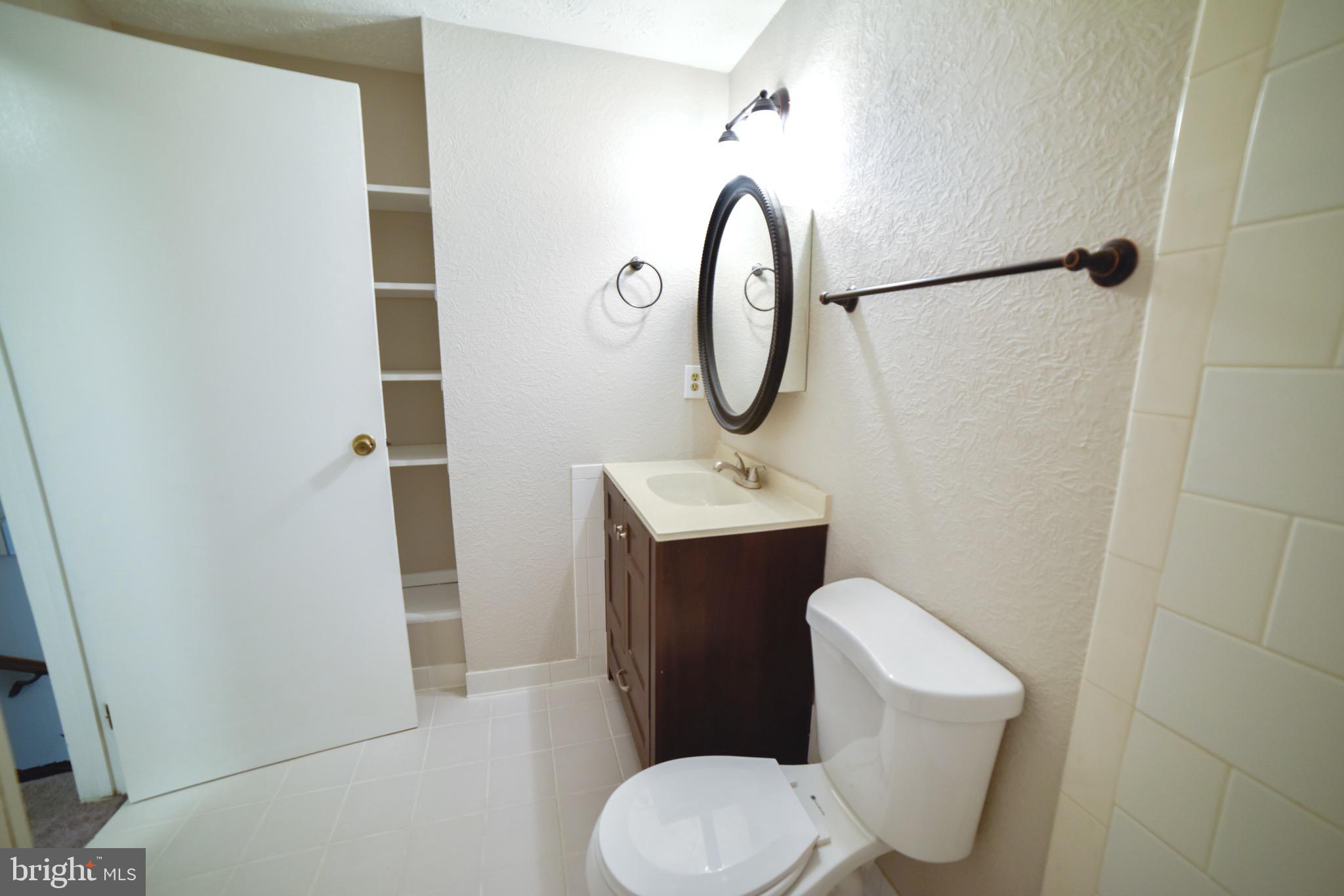 PROSPECT KNOLLS - Residential