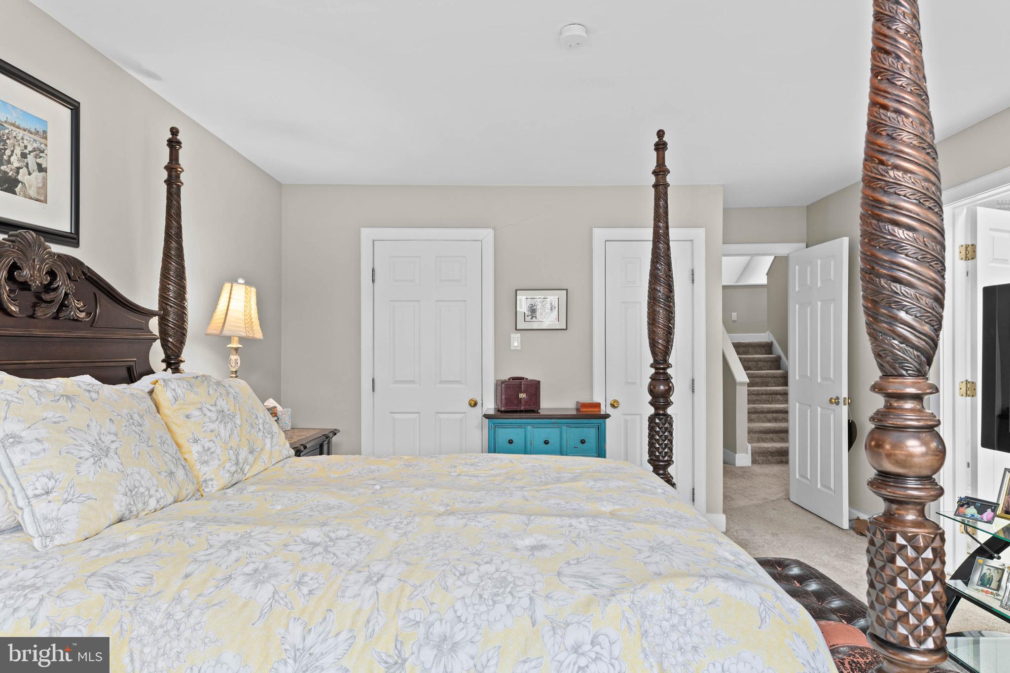 GREYTHORNE WOODS - Residential