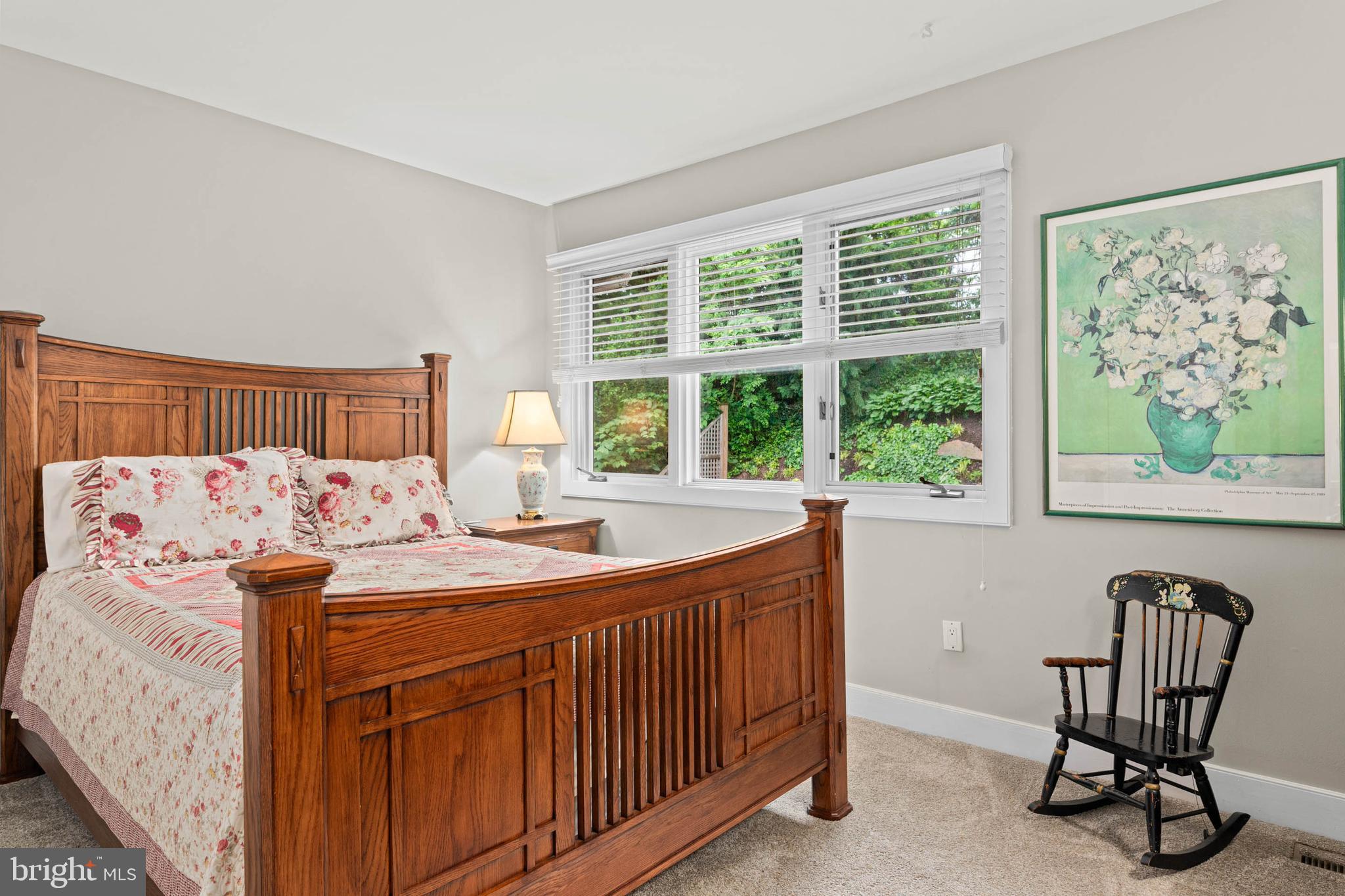 GREYTHORNE WOODS - Residential