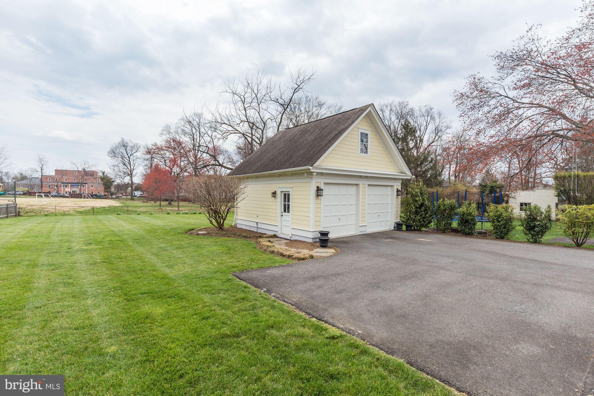 NORTH ARLINGTON - Residential