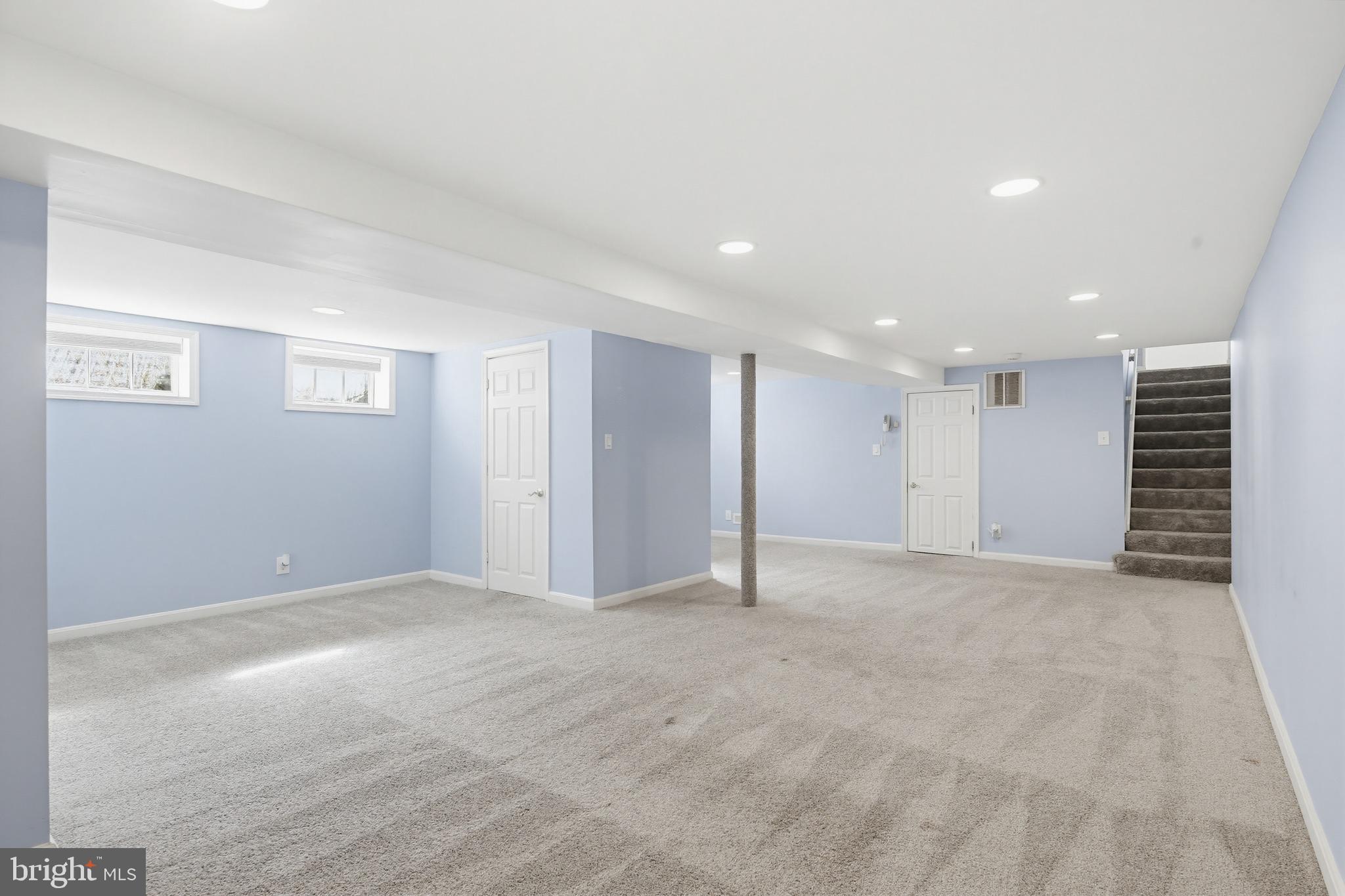 DUMBARTON HEIGHTS - Residential