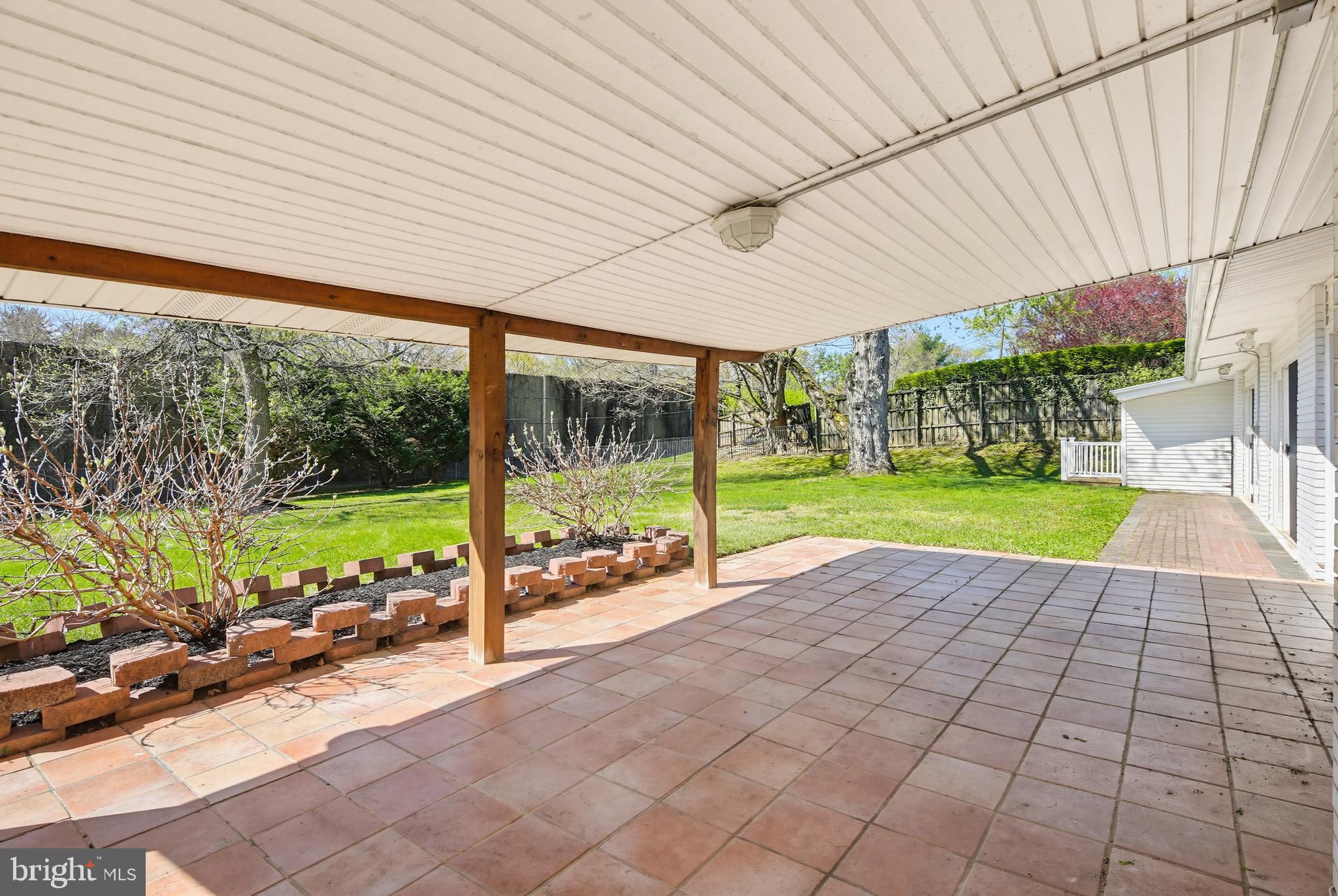 DUMBARTON HEIGHTS - Residential