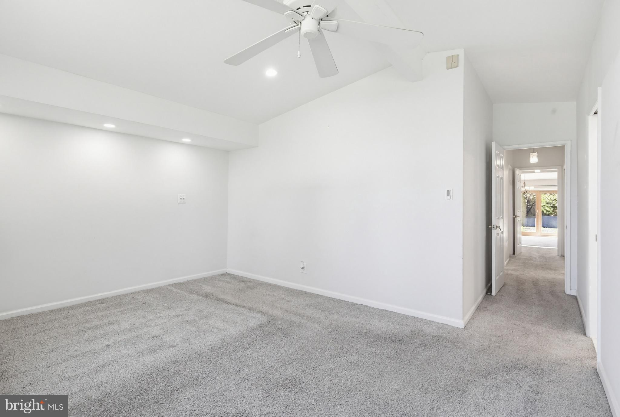 DUMBARTON HEIGHTS - Residential