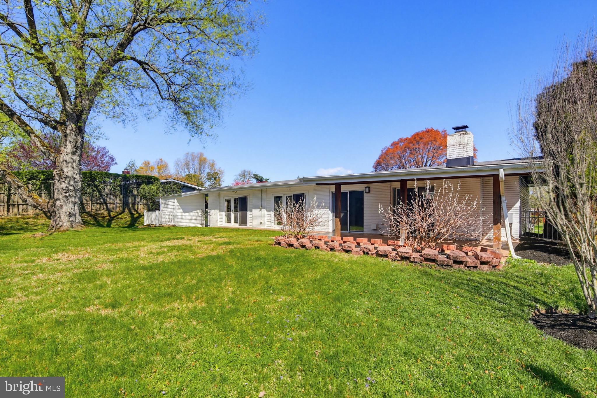 DUMBARTON HEIGHTS - Residential