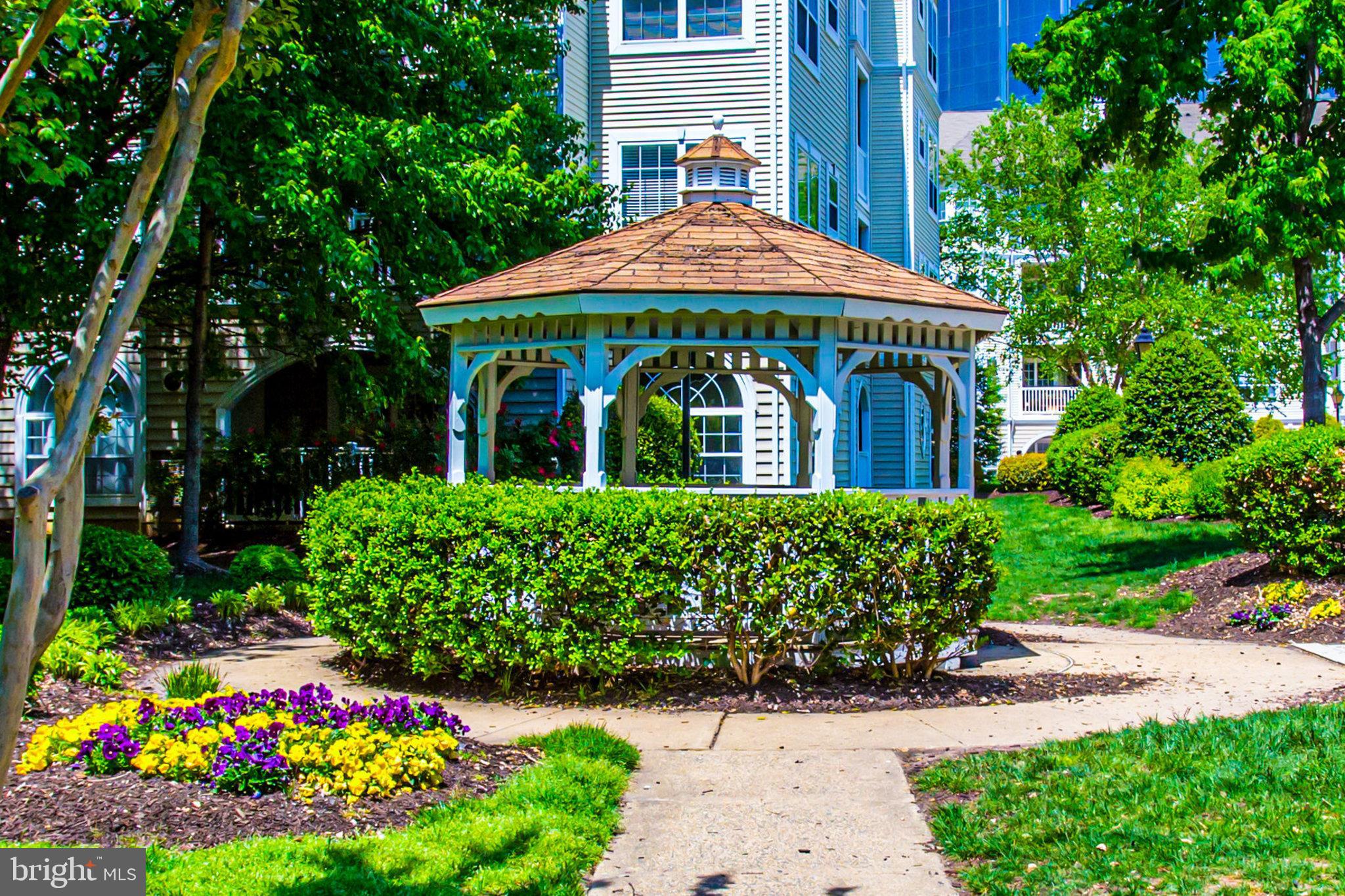 PALAZZO AT PARK CENTER - Residential