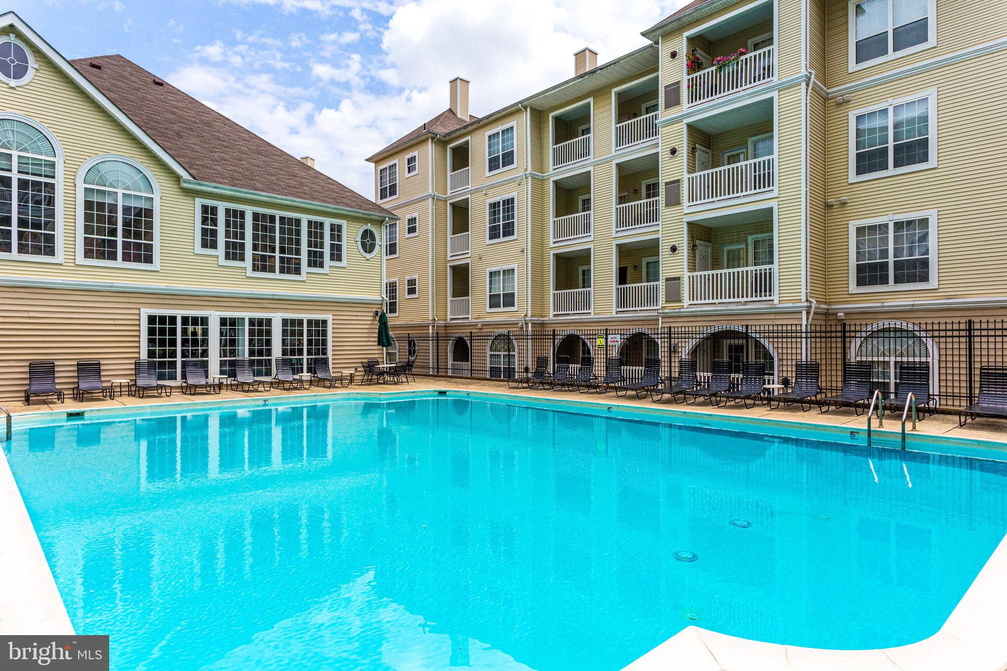 PALAZZO AT PARK CENTER - Residential