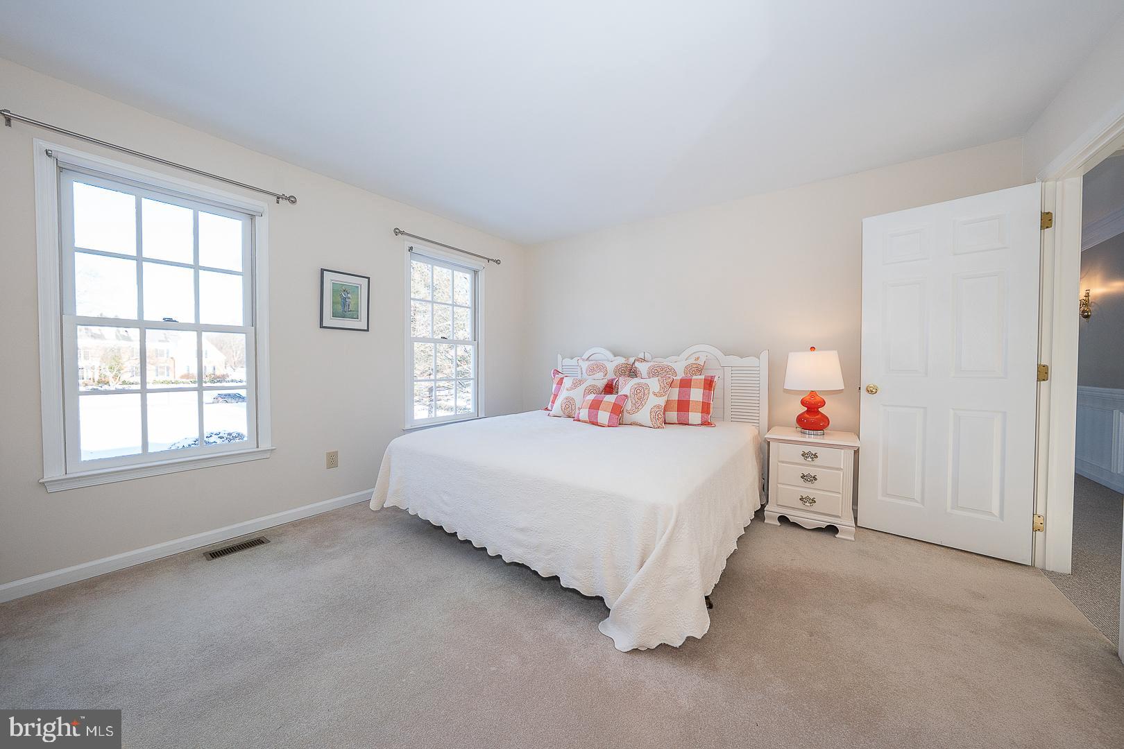 FOX RIDGE - Residential