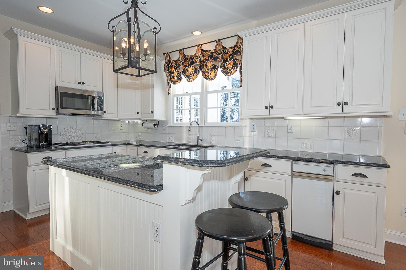 FOX RIDGE - Residential