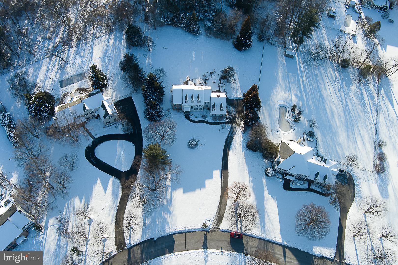 FOX RIDGE - Residential