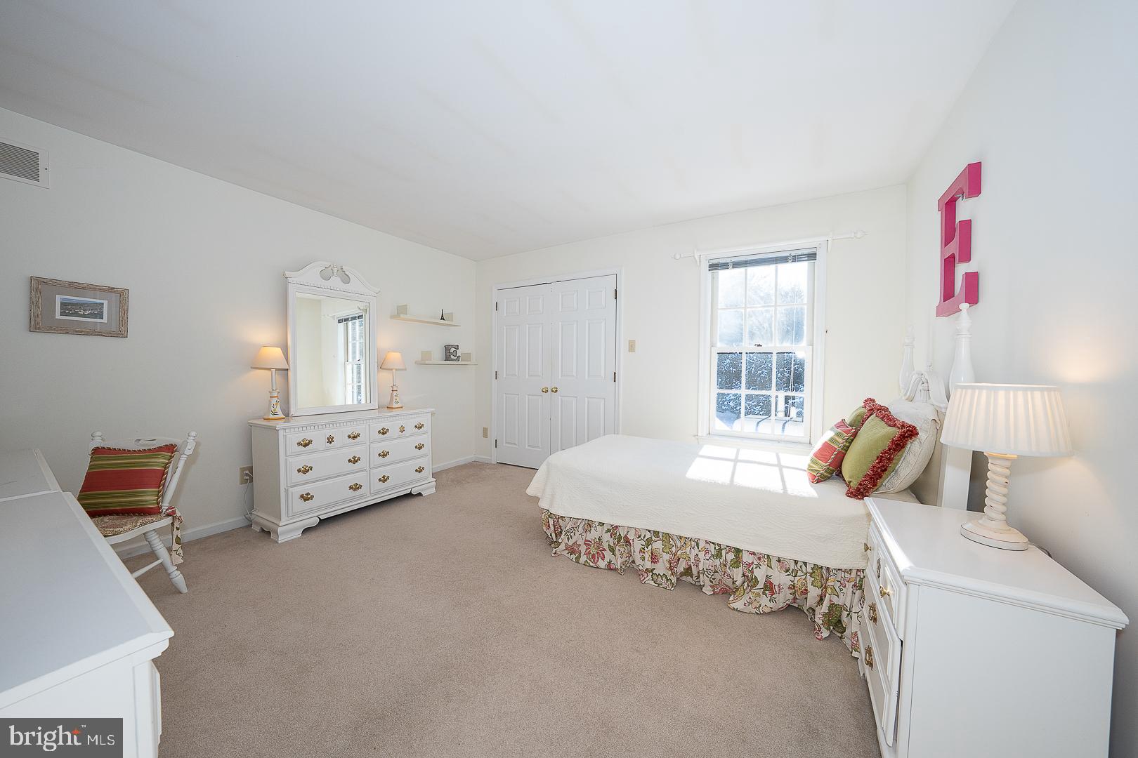 FOX RIDGE - Residential