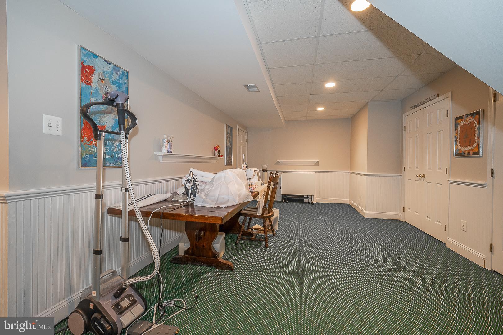 FOX RIDGE - Residential