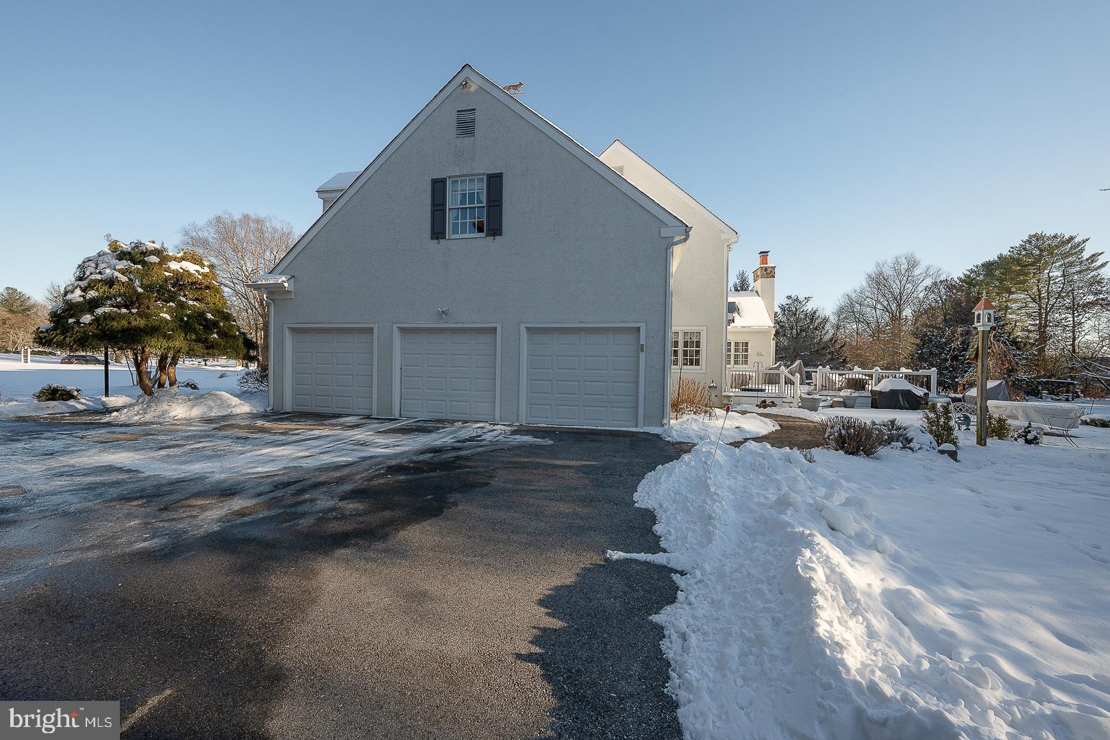 FOX RIDGE - Residential