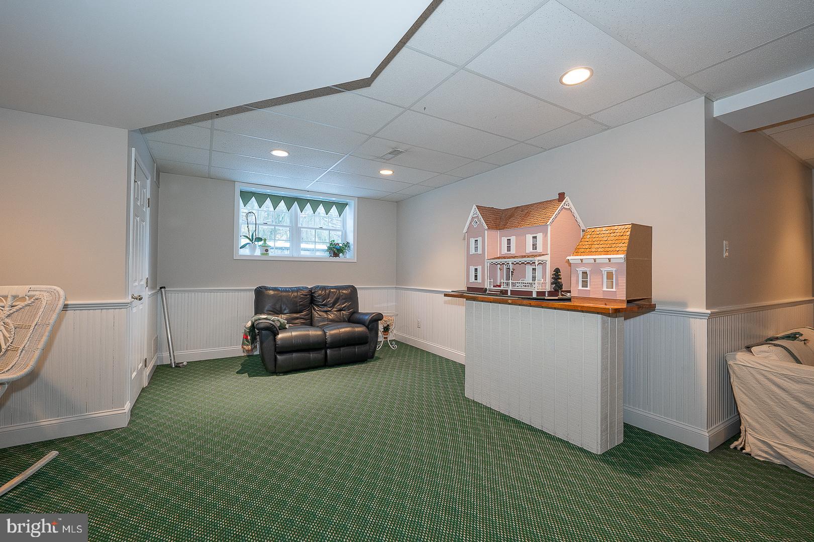 FOX RIDGE - Residential