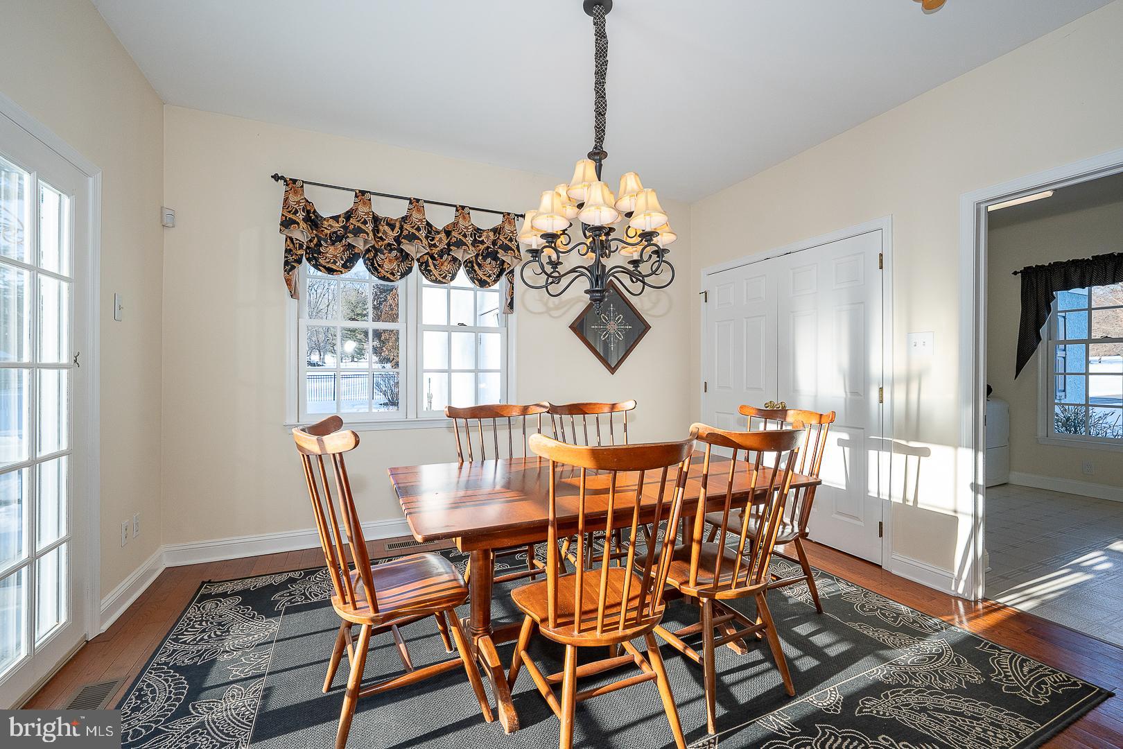 FOX RIDGE - Residential