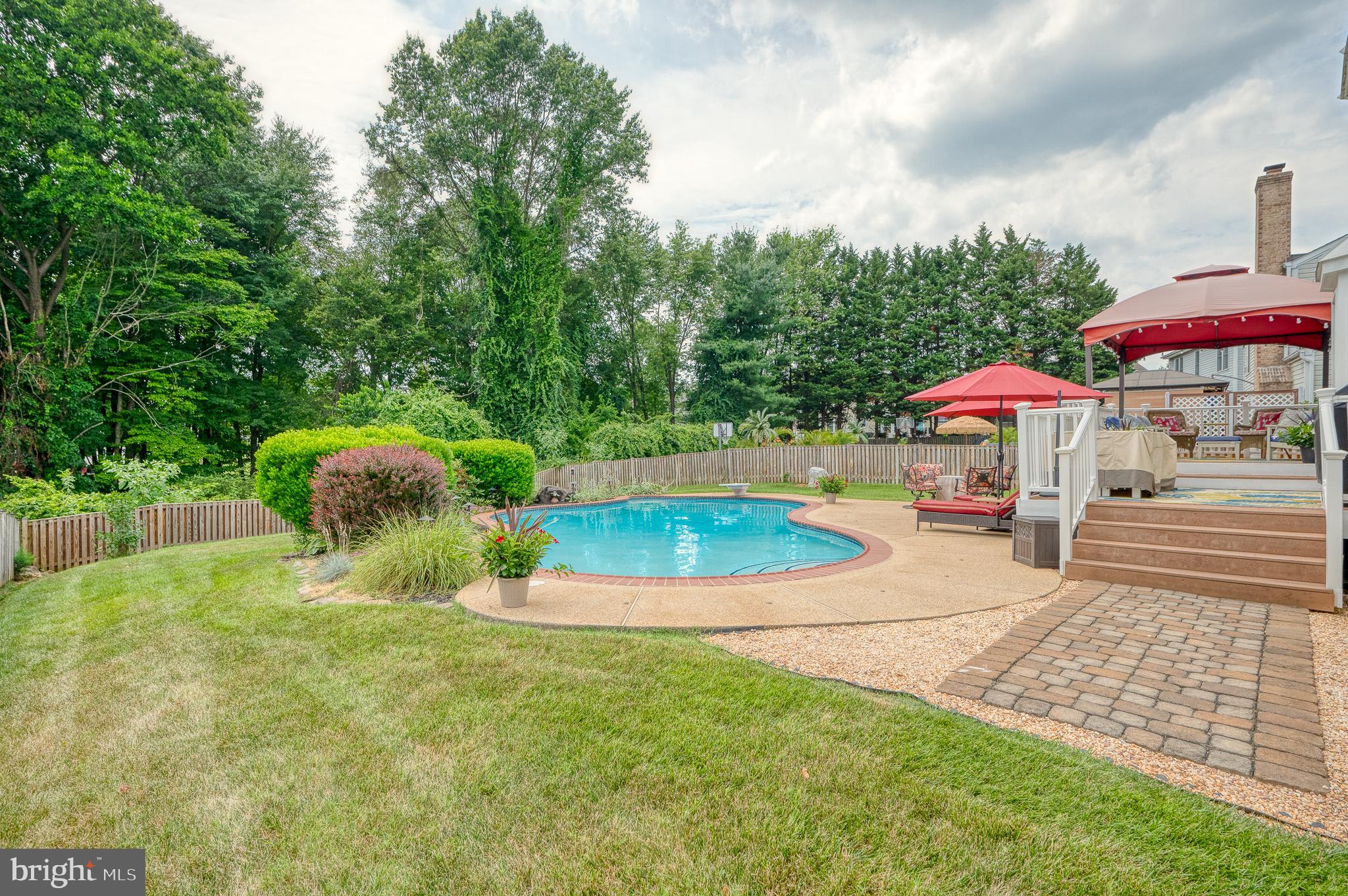 BRENTWOOD PARK - Residential