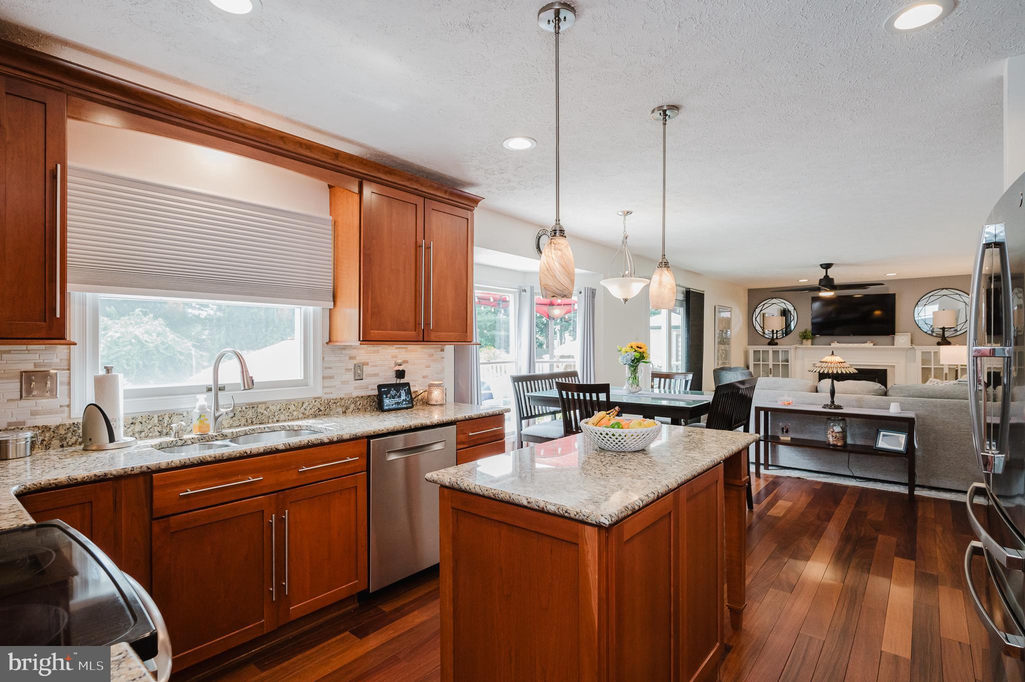 BRENTWOOD PARK - Residential