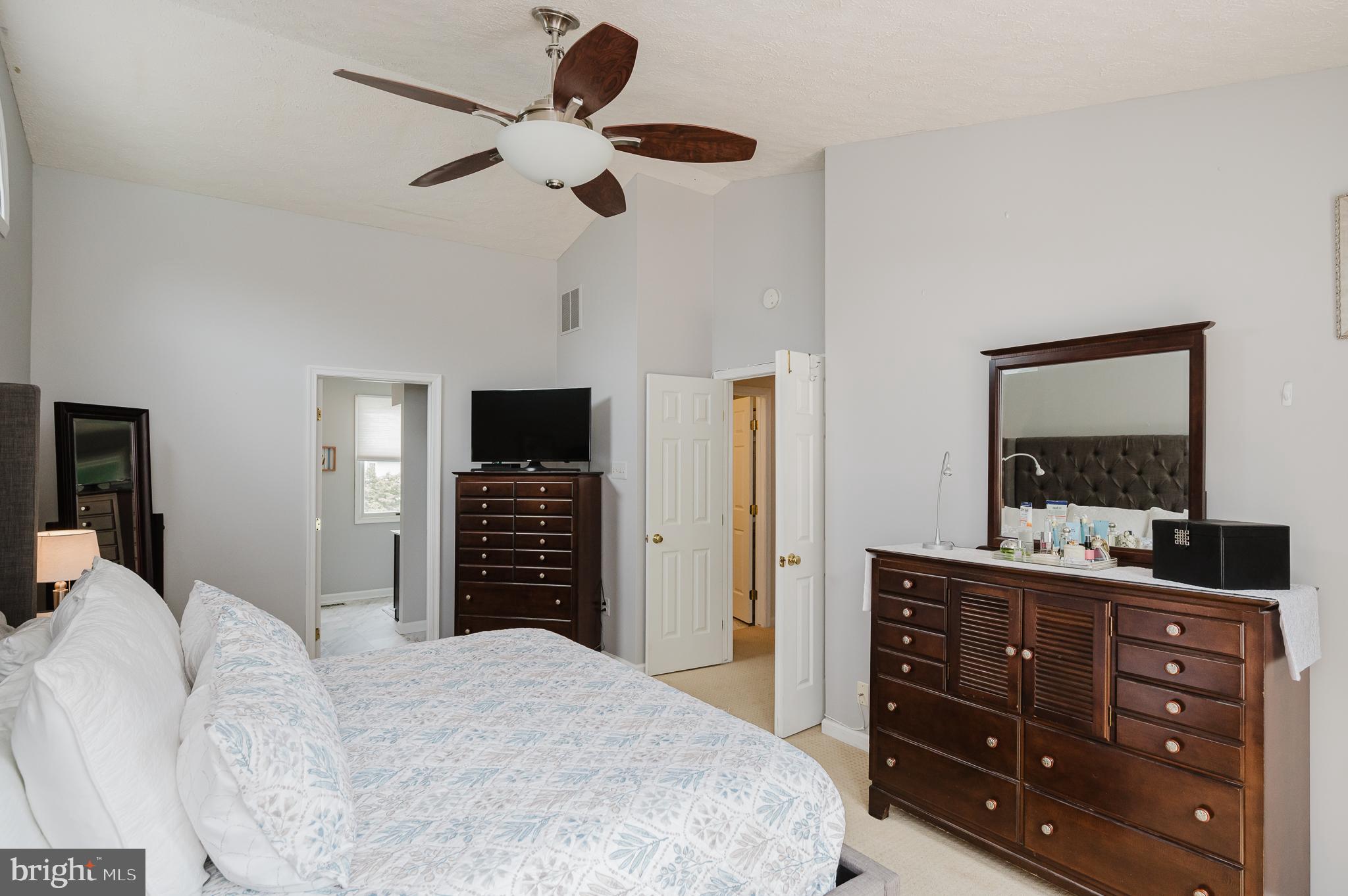 BRENTWOOD PARK - Residential