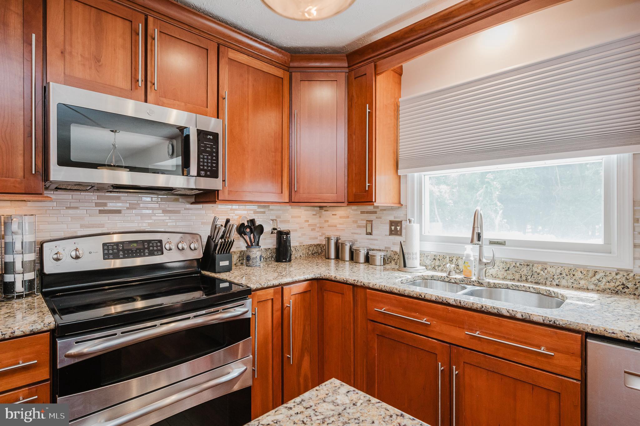 BRENTWOOD PARK - Residential